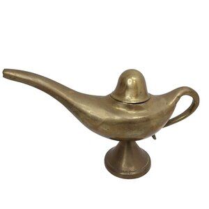 Vintage Brass Genie Lamp Shaped Oil Burner Decorative Piece With Handle